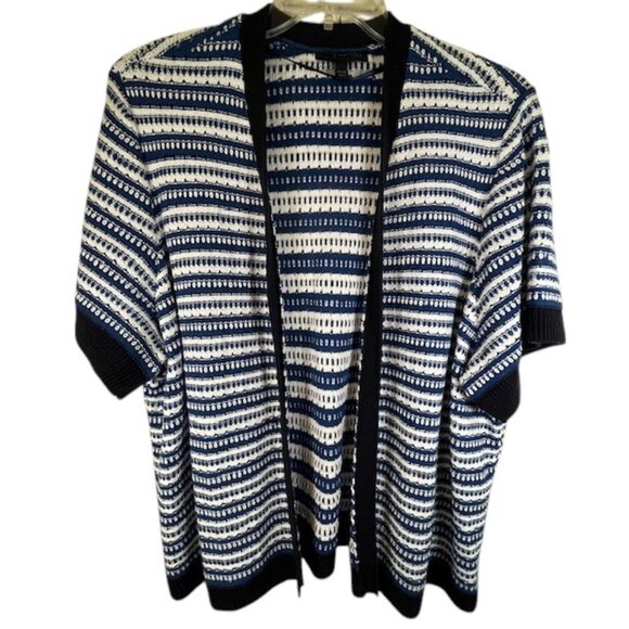 Lane Bryant Plus Size Blue & White Open Weave Short Sleeve Cardigan- Size 26/28 - Picture 1 of 8